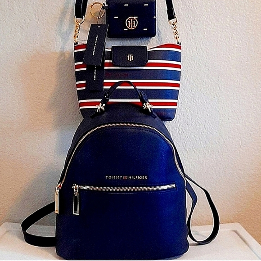 NWT TOMMY HILFIGER 3 PIECE SET